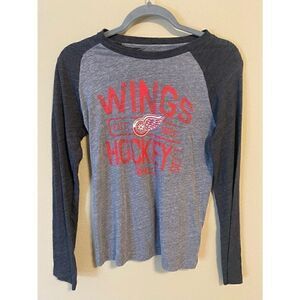 Red Wings Hockey T-Shirt  